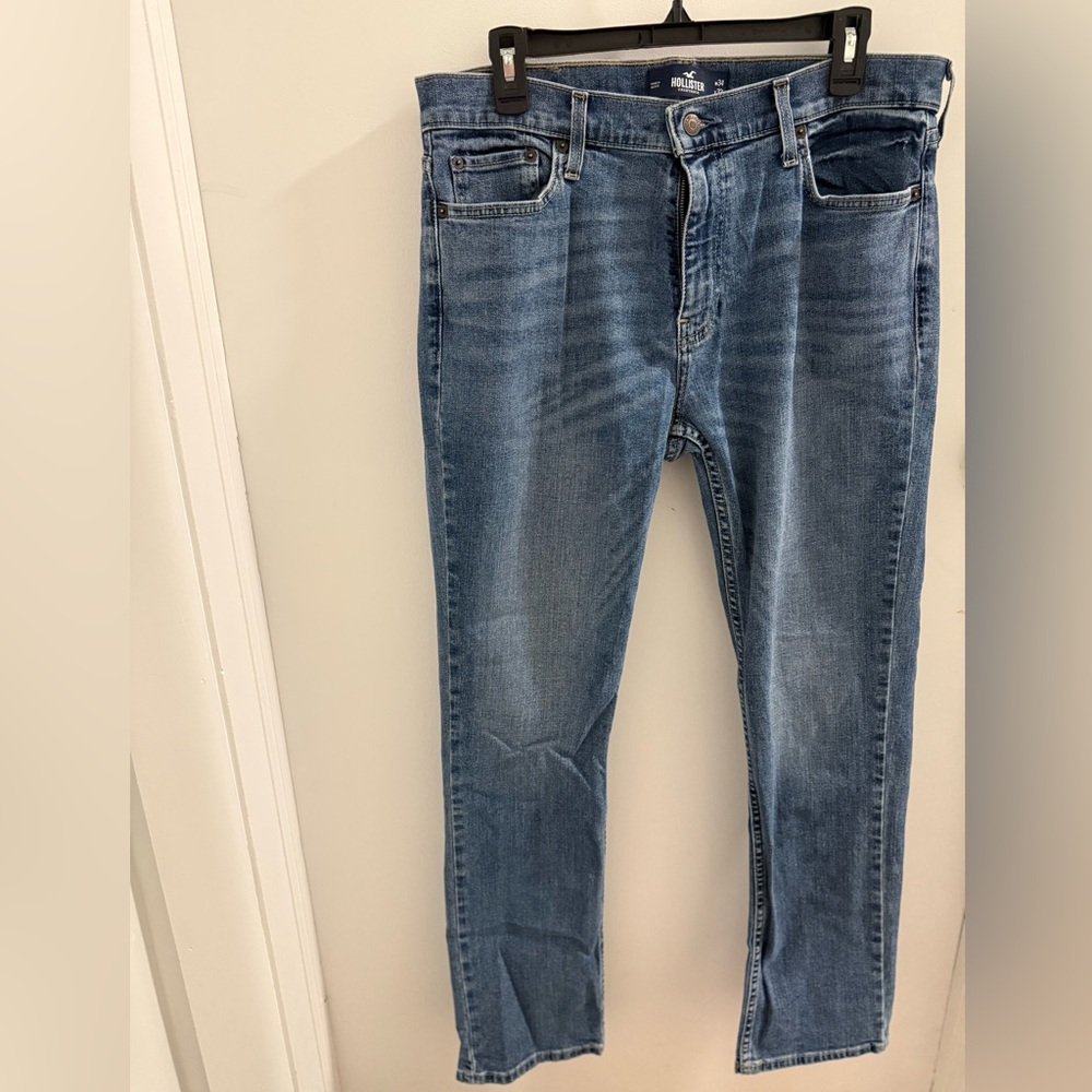Men’s Hollister Slim Jeans in Denim Blue